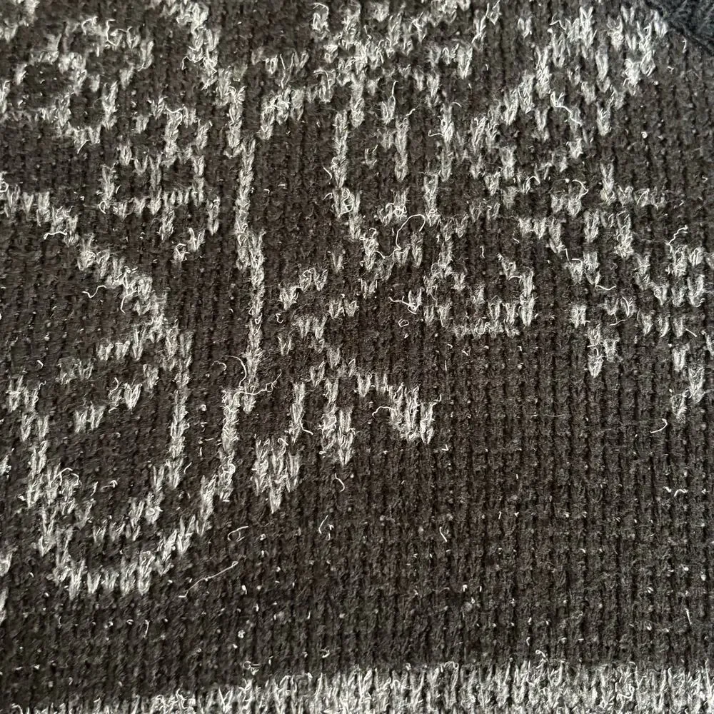 Vintage 90s Black Gray Floral Tapestry Knit Pullover Sweater Made in USA XL‎